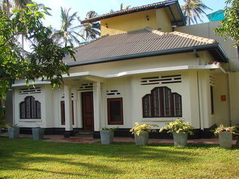 Hotel Handagedara Resort