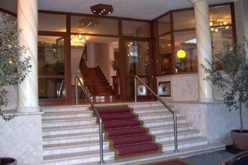 Lola Piccolo Hotel