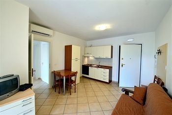 Lola Piccolo Hotel