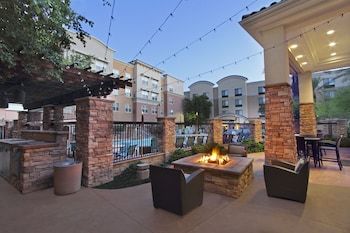 Aparthotel Residence Inn By Marriott Glendale
