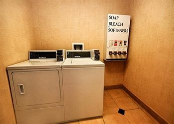 Hotel Comfort Inn & Suites