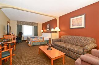 Best Western Plus Deer Park Hotel & Suites