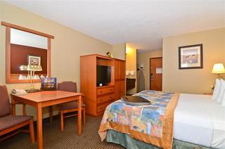 Best Western Plus Deer Park Hotel & Suites