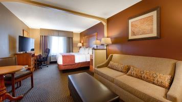 Best Western Plus Deer Park Hotel & Suites