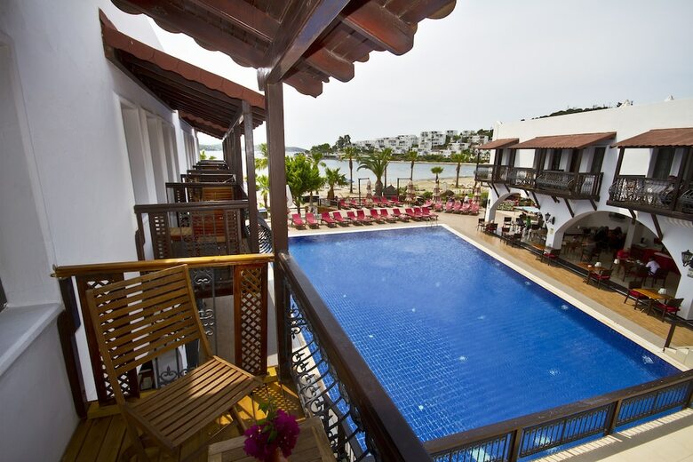 Costa Bitezhan Hotel - All Inclusive