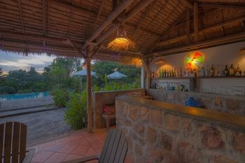 Hotel Sunset Valley Resort