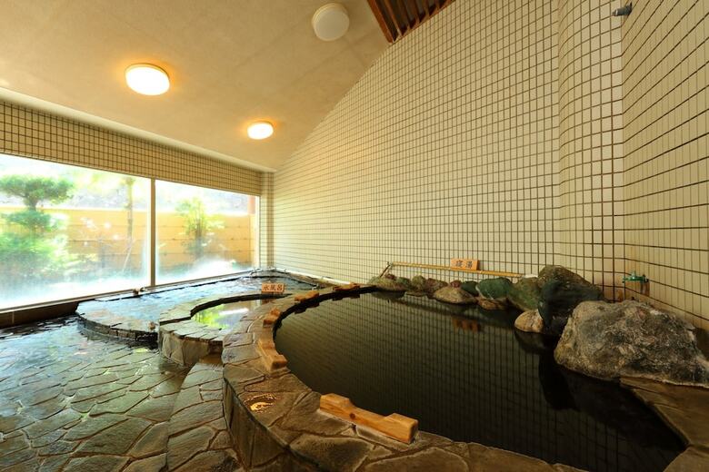 Obama Onsen Tsutaya Ryokan