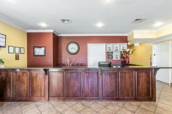 Hotel Econo Lodge Inn And Suites