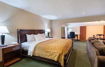 Hotel Comfort Inn Near Grand Central Mall