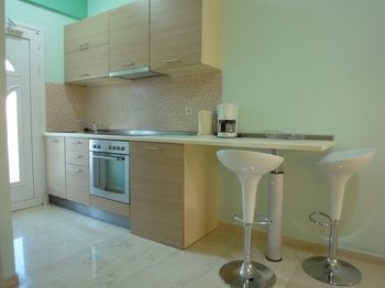 Albatros Studios & Apartments