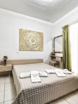 Aparthotel Elia Apartments