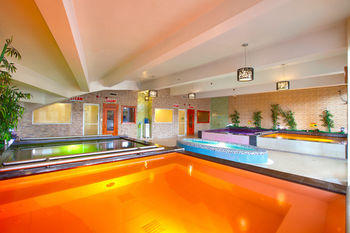 Ace Hotel & Suites