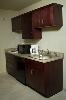 Hotel Cobblestone Inn And Suites - Vinton