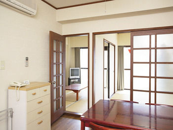 Apartamento Garland Court Usami