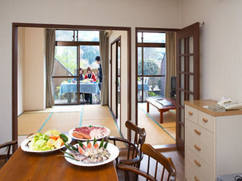 Apartamento Garland Court Usami