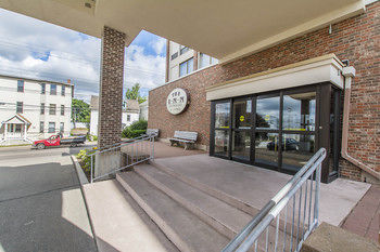 Hotel Quality Inn & Suites Downtown