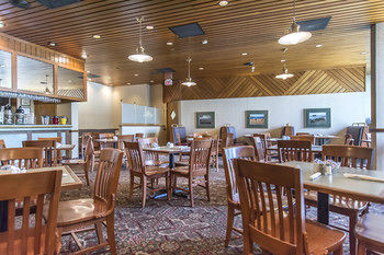 Hotel Quality Inn & Suites Downtown