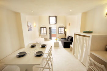 Villa Alafouzou Cave Loft