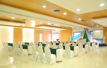 Hotel Lomtalay Chalet Resort
