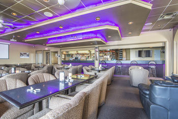 Hotel Quality Inn & Suites