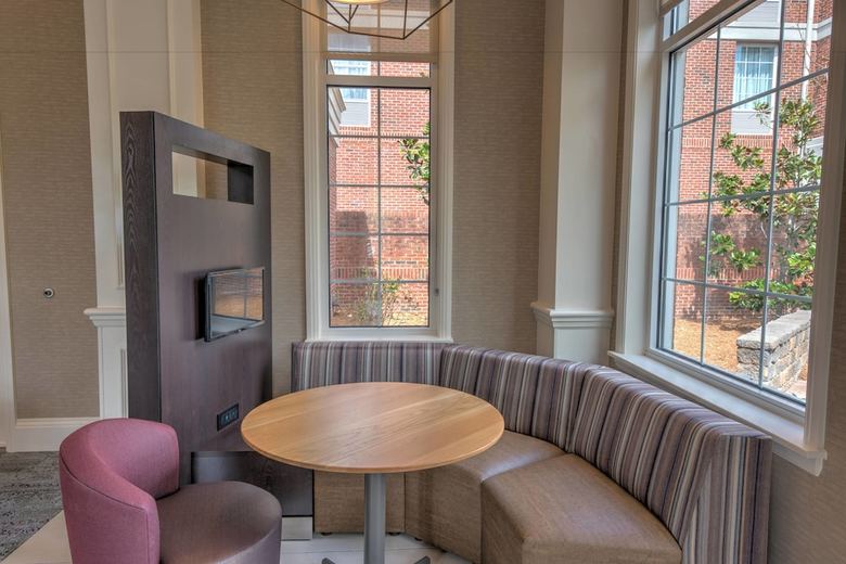 Hotel Courtyard By Marriott Chapel Hill