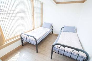 Hotel Hi Jun Guesthouse
