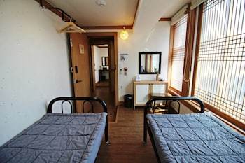 Hotel Hi Jun Guesthouse