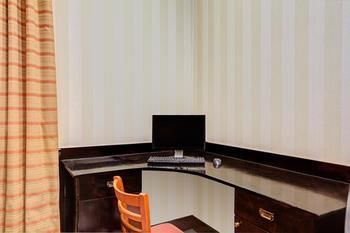 Hotel Ramada Jamaica/queens