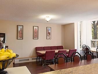 Hotel Knights Inn Toronto