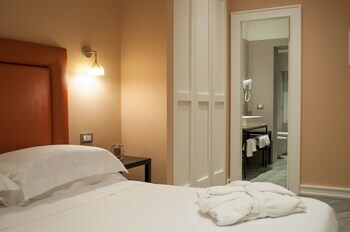 Hotel My Trevi Charming Rooms