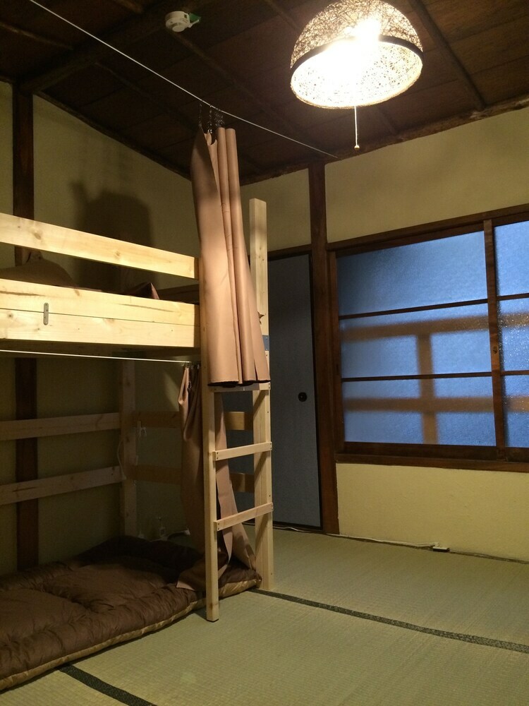 Guesthouse Sunanoshiro - Hostel/backpacker Accommodation