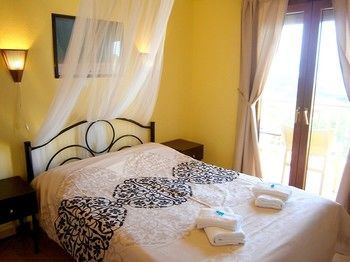 Aparthotel Barbagiannis House