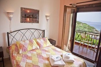 Aparthotel Barbagiannis House
