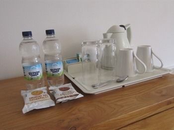 Hotel Coward�s Guest House