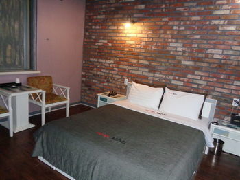 Mac Hotel