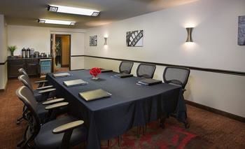 Best Western Plus The Charles Hotel