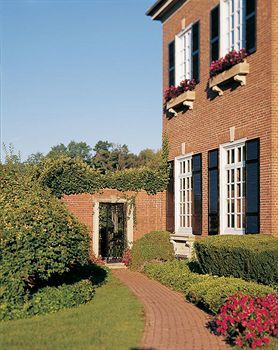 Glen Cove Mansion Hotel