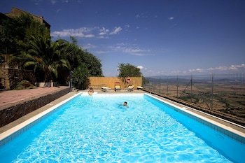 Hotel Vatluna