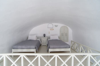 Aparthotel Ilioperato Traditional Apartments