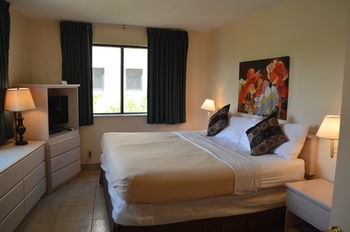 Ft. Lauderdale Beach Resort Hotel & Suites