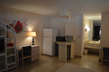 Ft. Lauderdale Beach Resort Hotel & Suites