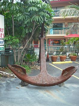 Ft. Lauderdale Beach Resort Hotel & Suites