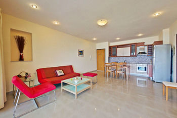 Apartamento Matina's Residence