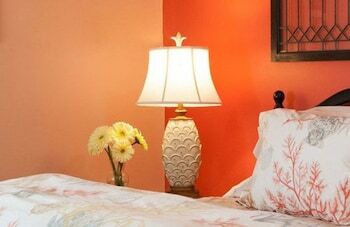 Bed & Breakfast Landmark Inn