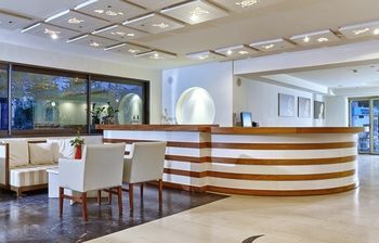 Zephyros Beach Boutique Hotel