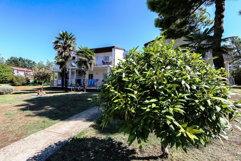 Aparthotel Ai Pini Medulin Resort