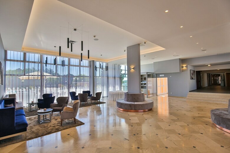 Aparthotel Ai Pini Medulin Resort