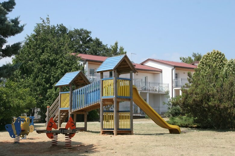 Aparthotel Ai Pini Medulin Resort