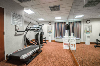 Hotel Quality Inn & Suites
