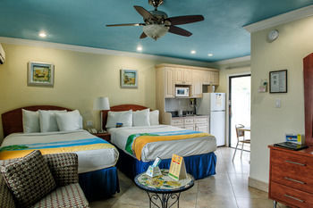 Aparthotel Bayview Plaza Waterfront Resort